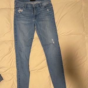 Light Wash skinny jeans